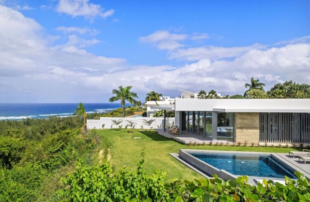 CASA SOFIA-Breathtaking ocean views!