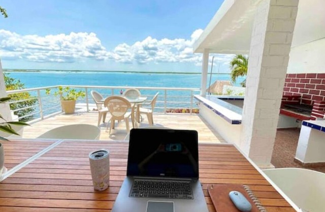 Casa Sol y Luna Beautiful Sunrises & Private Pier