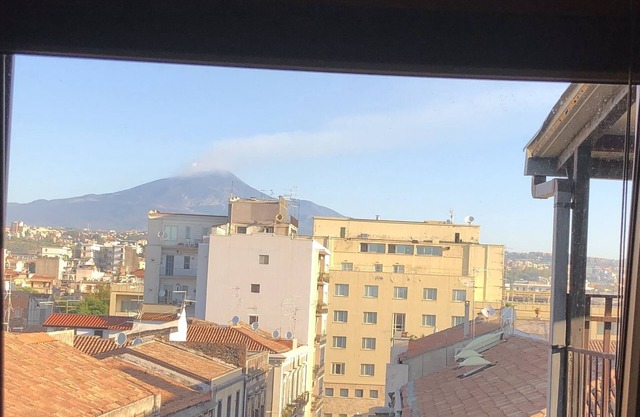 Casa Stella-a welcoming apartment in the very central via Umberto I