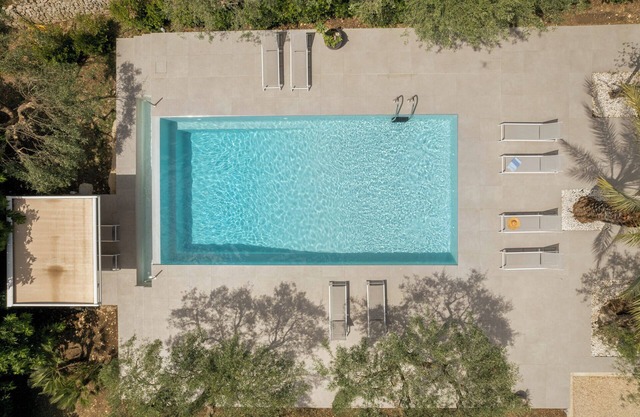 Casale Laghia with nice pool for 12 guests in Modica
