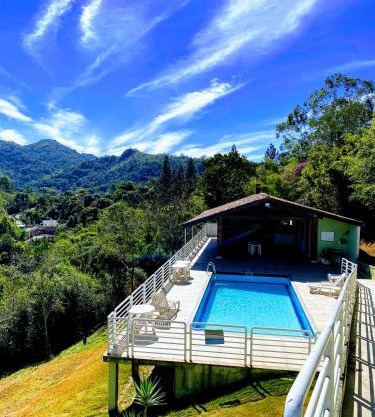 Casas M&G Penedo com vista para a serra