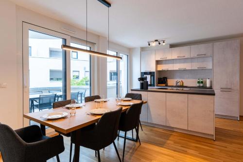 CasaVia BB01 mit Parkplatz bis zu 7 Personen, zentral