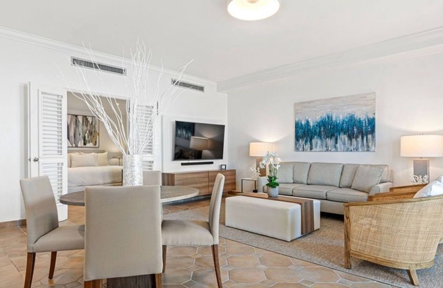 Casita De Mar | 1 Bedroom suite with beautiful oceans views