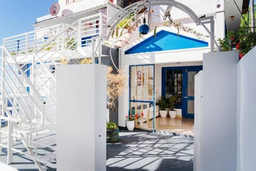 Castle Calisto by Beds & Company