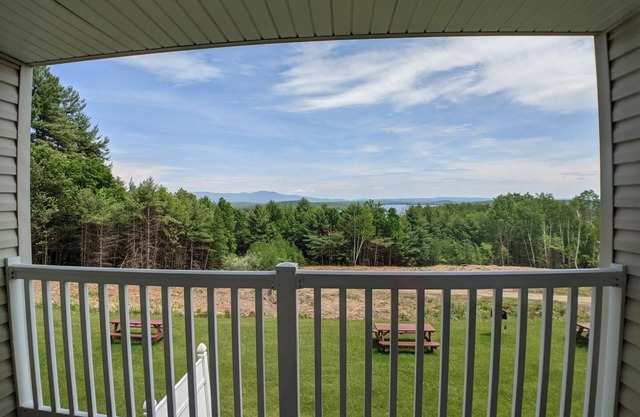 Cedar Lodge 202. 1 bedroom condo with Lake Winni views!