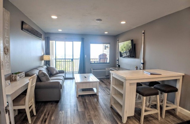 Cedar Lodge 302. 1 bedroom condo with Lake Winni views!