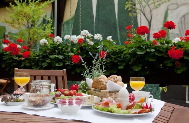 Central Hotel Garni