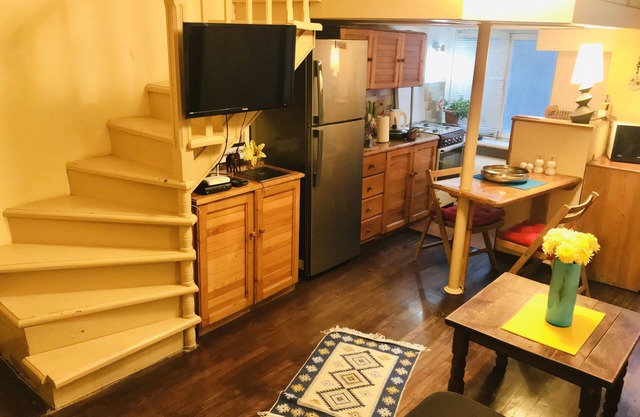 Centrally located studio with a balcony