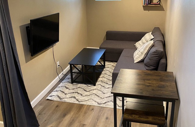 Centrally Located St. Louis Apartment