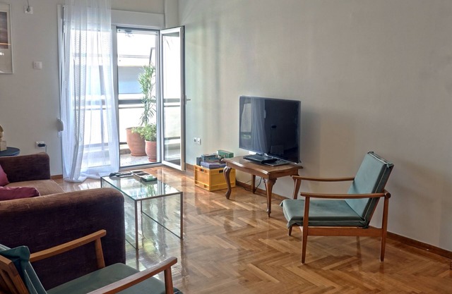 Centrally located stylish 1 BR Flat Casa Kypselaki (1)