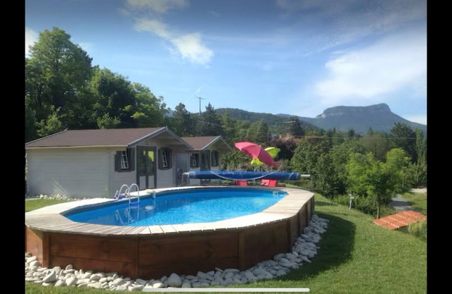 Chalet 1 & 2 breakfast included