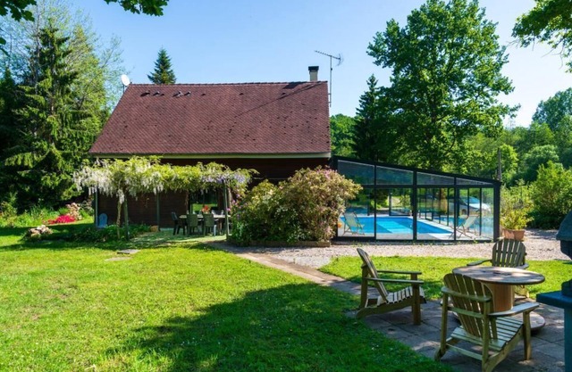 Chalet 102 - Idylliq Collection