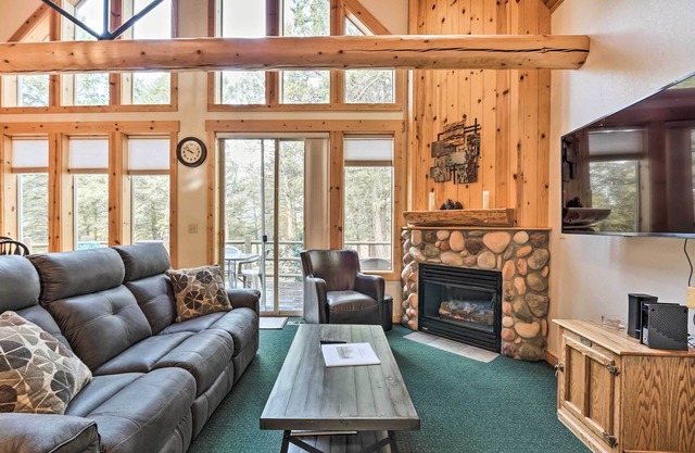 Chalet at Running Y Resort w/Wraparound Deck!