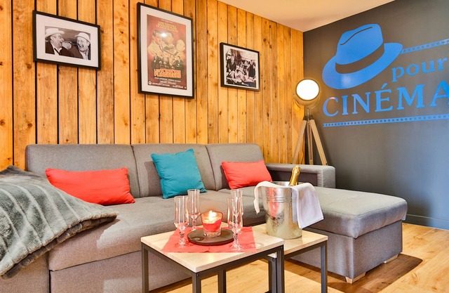 Chalet cinema les belles ouvrieres