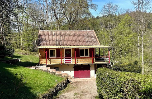 Chalet en Pleine Forêt- Les Cabanes de la Vallée