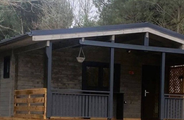 Chalet for 4, private terrace, peaceful