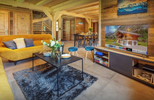 Chalet Les Vardafes - ski and spa holiday for 8 - OVO Network