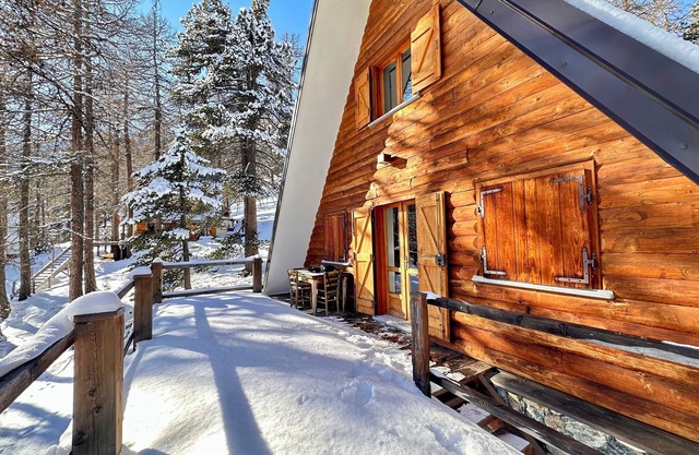 Chalet "I Ghiri"/direct access to the ski slopes