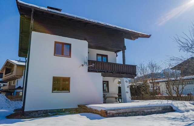Chalet in central location near ski resort