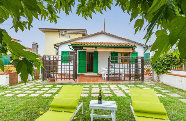 Chalet La Mazzanta by Interhome