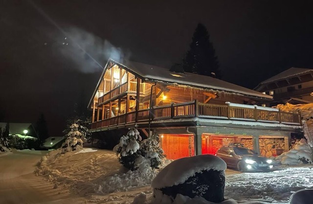 CHALET NEAR MORZINE AVORIAZ TO RENT BEAUTIFUL HEAVY LARGE CAPACITY SPA SAUNA