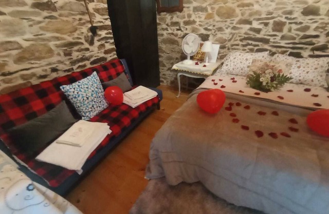 Chalet w/Plunge Pool and Amazing Mountain Views