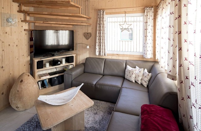 Chalet with outdoor hot tub