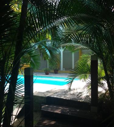 Chambre d'hôte et Loft dans maison de charme piscine à débordement La Villa Gialla