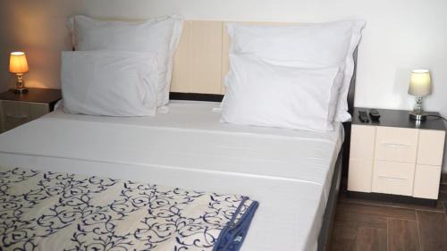 Chambre Ndar Guedj Residence Azur île de Gorée
