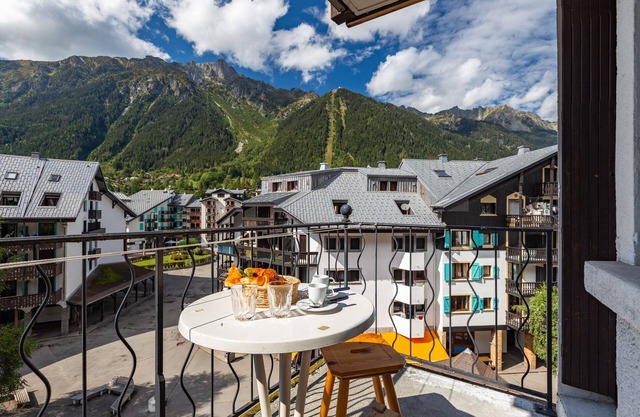 Chamonix Sud - Bâtiment F 400, Chamonix, France