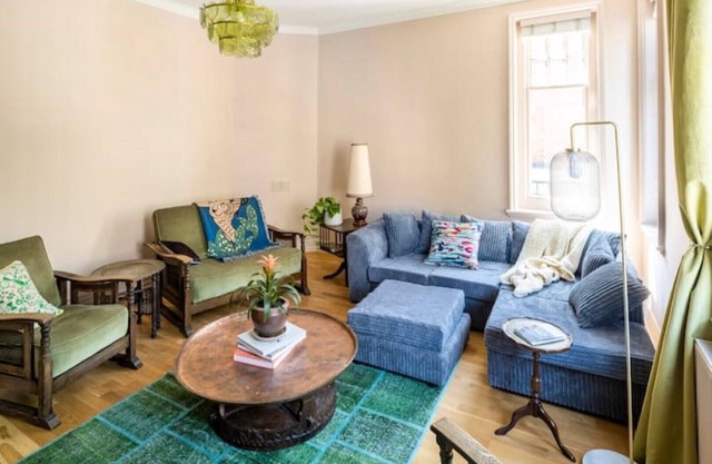 Characterful, Recently Renovated 1890s Heritage Home in Spitalfields Market