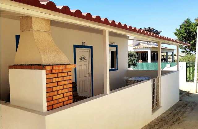 Charm by the Sea - The Perfect Getaway in Faro