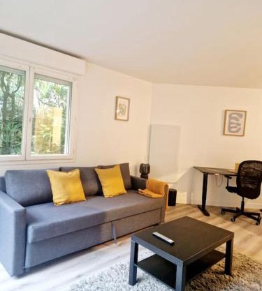 Charmant Studio au Cœur de Boulogne avec jardin