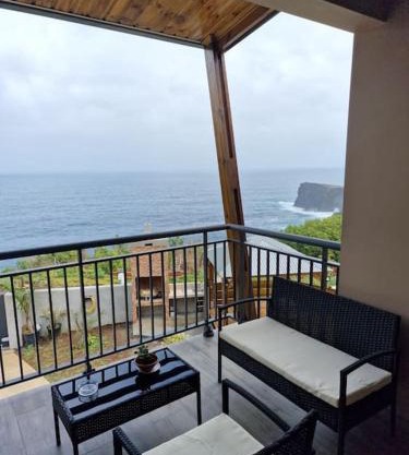 Charment Appartement avec vue sur mer