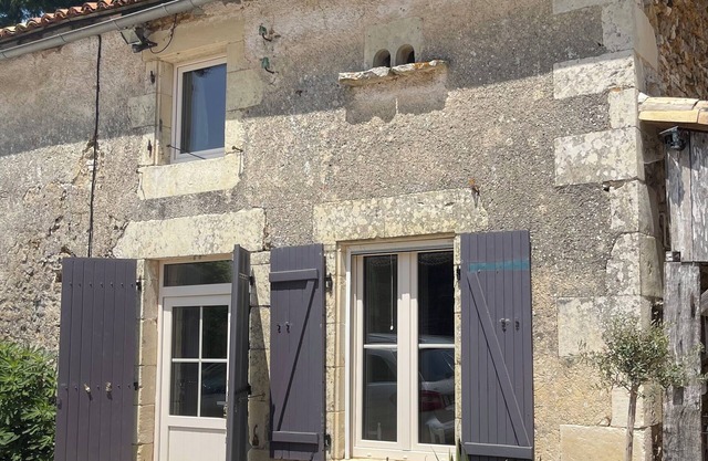 Charming 1-bedroom cottage in Brux perfect for a relaxed rural getaway