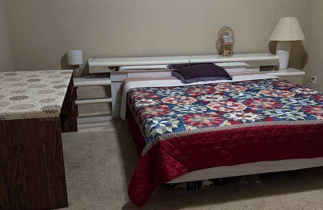 Charming 1-bedroom house in wonderful Lacey with WiFi