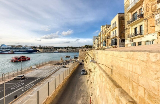 Charming 1BR home in the heart of Isla