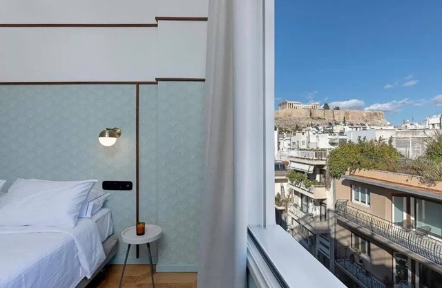 Charming 1BR Studio Great Balcony View in Athens