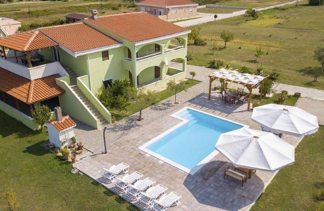 Charming 2-Bed Apartment