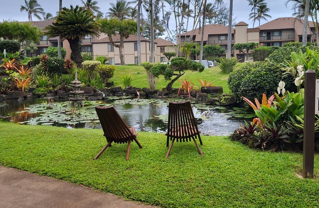 Charming 2-bedroom, 2-bath condo at Pono Kai Beachfront Resort