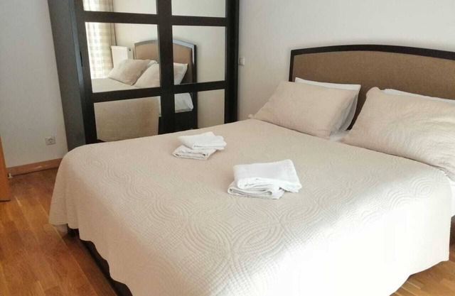 Charming 2-bedroom apartment with a balcony in T'bilisi