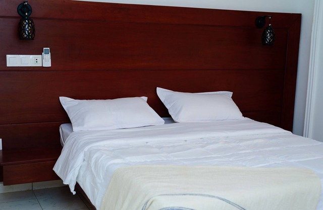Charming 2-bedroom apartment in excellent Yaounde with AC, WiFi