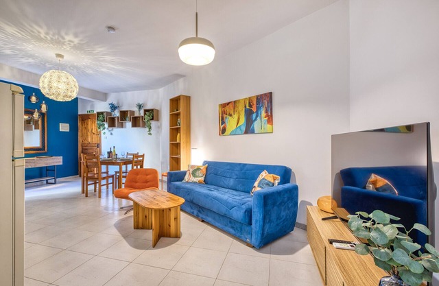 Charming 2-Bedroom Apartment with Balconies MGAJ1-1