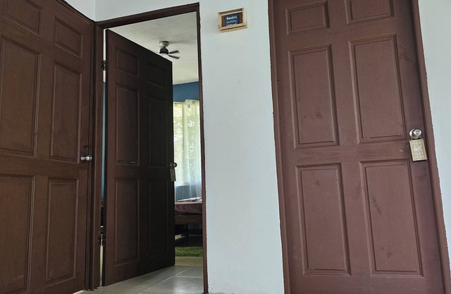 Charming 2-bedroom house in wonderful Peñas Blancas with WiFi, AC