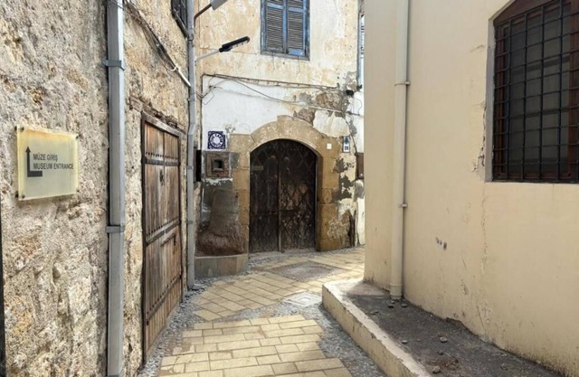 Charming 2-bedroom house with WiFi, in Harbour Girne