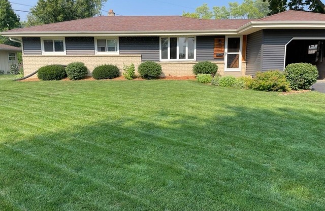 Charming 3 Bedroom Home!