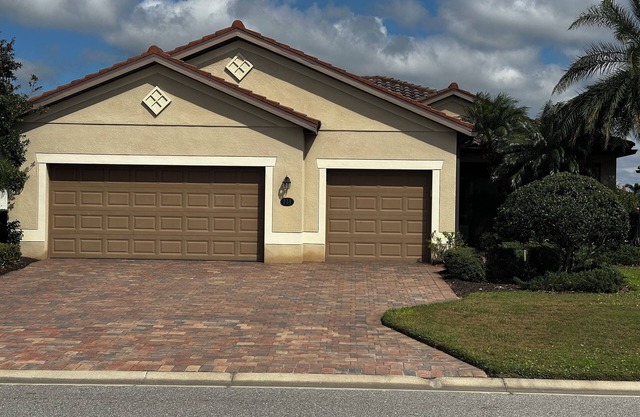 Charming 3-bedroom house in beautiful River Strand Golf and Country Club.