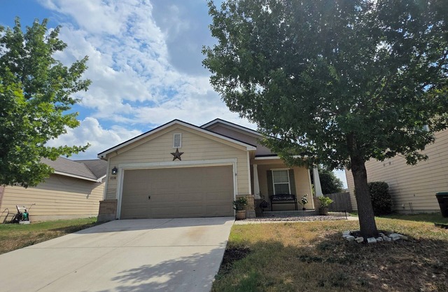 Charming 3-bedroom house in San Antonio best location for food, fun and shopping