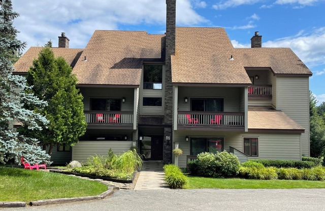 Charming Adirondack Condo at the Prestigous Whiteface Club
