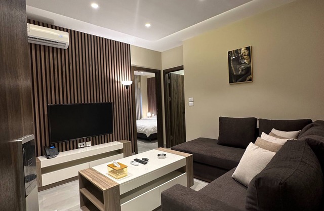 Charming Amman Apartment with Modern Amenit